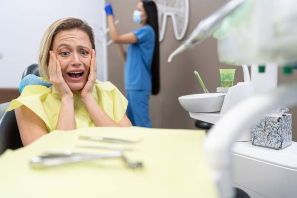 Best Broken Tooth Emergency  in Brooklyn Heights, OH